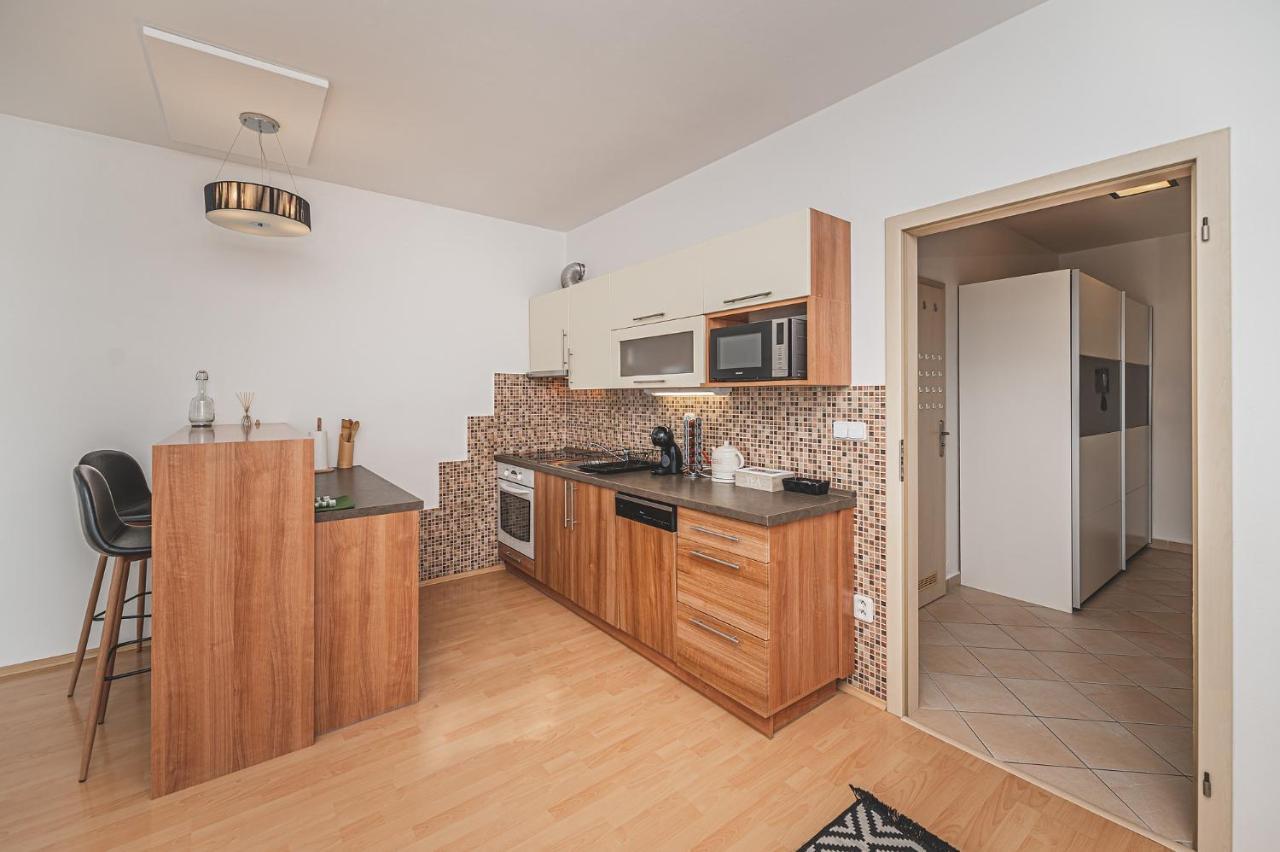 °°°Carolina'S Modern Apartment °°° Hradec Králové Eksteriør billede